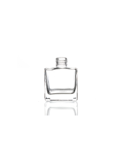 20cl flint glass square diffuser bottle with a screw lid and plug, perfect for homemade fragrances, scented oils, and reed diffusers. Available in low quantities or bulk wholesale