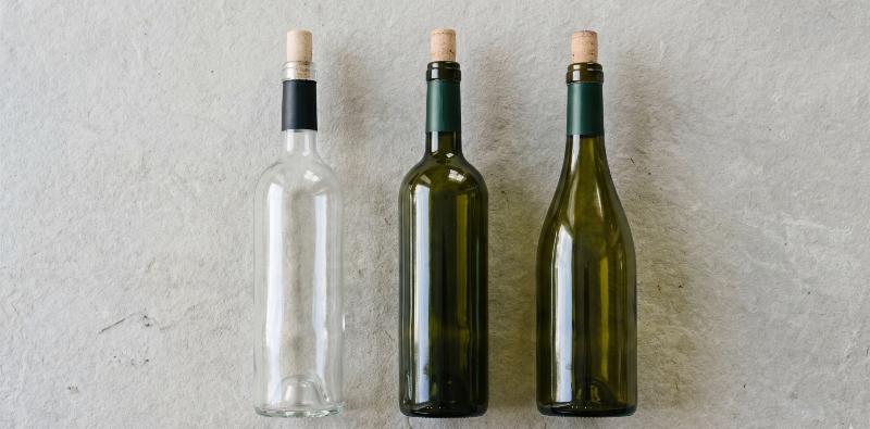Wine Bottles for UK Wineries: A UK Buyer's Guide