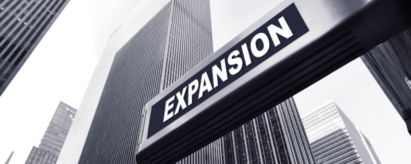 Glass Wholesaler Expansion Leads to More Jobs