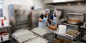 Hot Fill, Vacuum Seal, Sterilise: The Complete Glass Process Guide for Chutney Producers