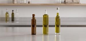 Glass Oil Bottles for UK Producers: Regulation, Oxidation Protection, and Presentation